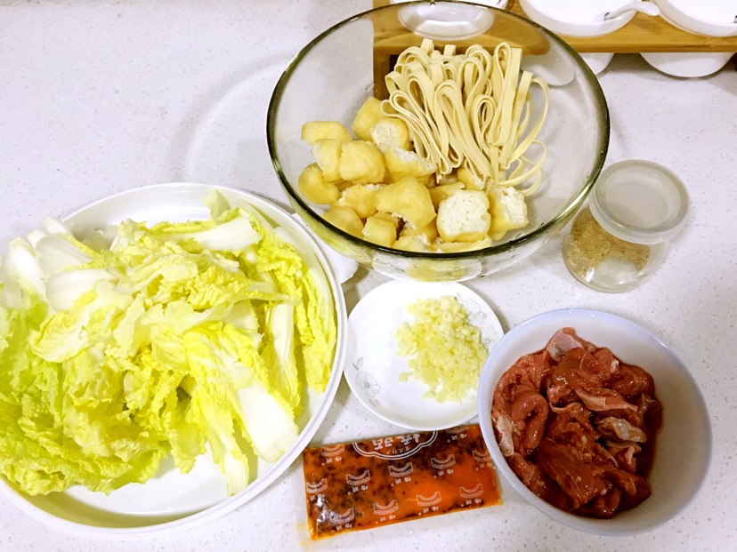 水煮牛肉的做法图解1
