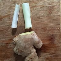 花蛤蘑菇汤的做法图解2