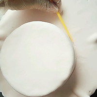 双层翻糖蛋糕（自制糖粉、翻糖膏）的做法图解14