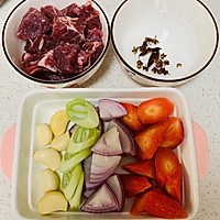 胡萝卜炖牛肉-小朋友超爱的做法图解1