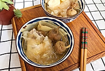 银耳玉竹炖鸡-滋阴润肺的做法