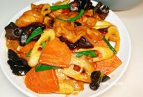 素炒油面筋，一盘比肉还香的下饭菜 #春日尝鲜#的做法