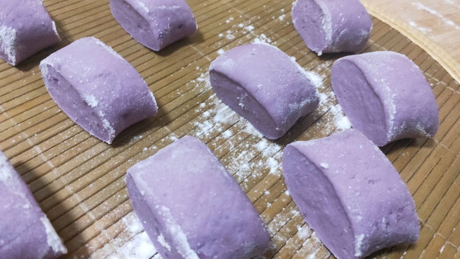 奶香紫薯小馒头的做法