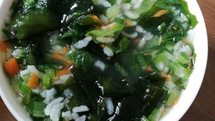 海带蔬菜粥