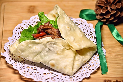 嫩牛肉卷饼