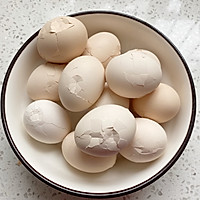 清明节女生必吃驱寒暖宫艾香茶叶蛋的做法图解5