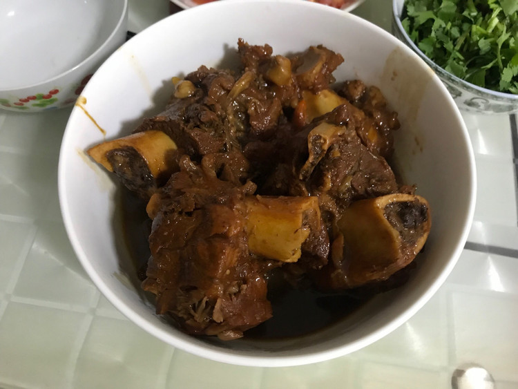 酱香大骨的做法