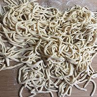 简单易做的手擀鸡蛋面的做法图解5