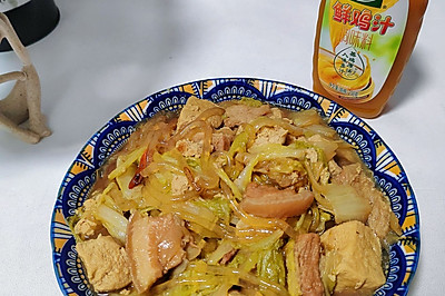鸡汁白菜炖冻豆腐