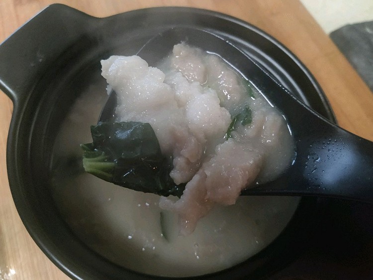 瘦肉丸鱼片汤的做法