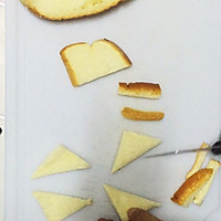 #麦子厨房#小红锅出品：宝宝早餐-蛋黄虾多士的做法图解5