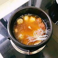#我的女神“饭”儿#  双色肉丸粉丝汤的做法图解2