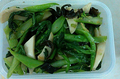 菌菇炒油菜苔
