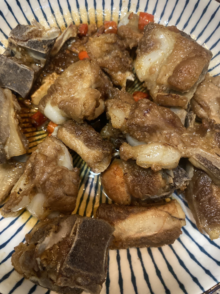 椒盐排骨的做法