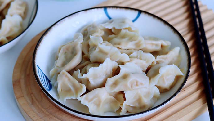 白菜猪肉饺子