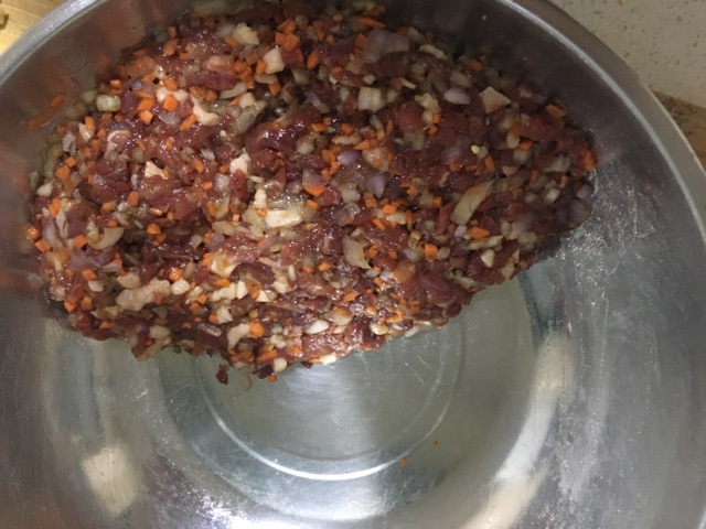 牛肉锅贴的做法图解2