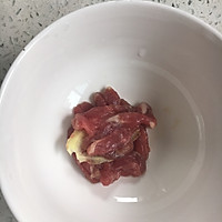 西红柿鸡蛋牛肉面的做法图解2
