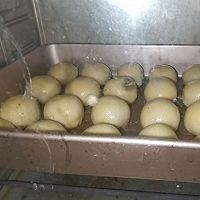 蛋黄酥的做法图解1