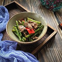 蒜苗炒牛肉片的做法图解7