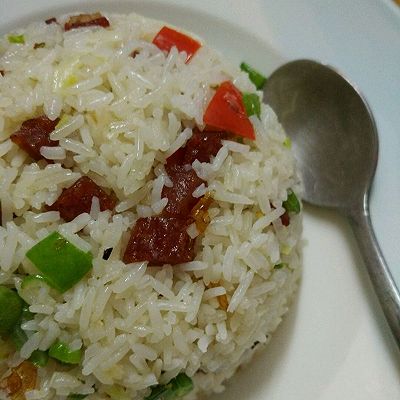 腊肠炒饭