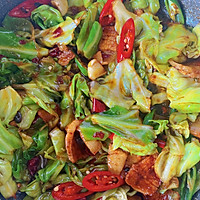莲白回锅肉的做法图解7