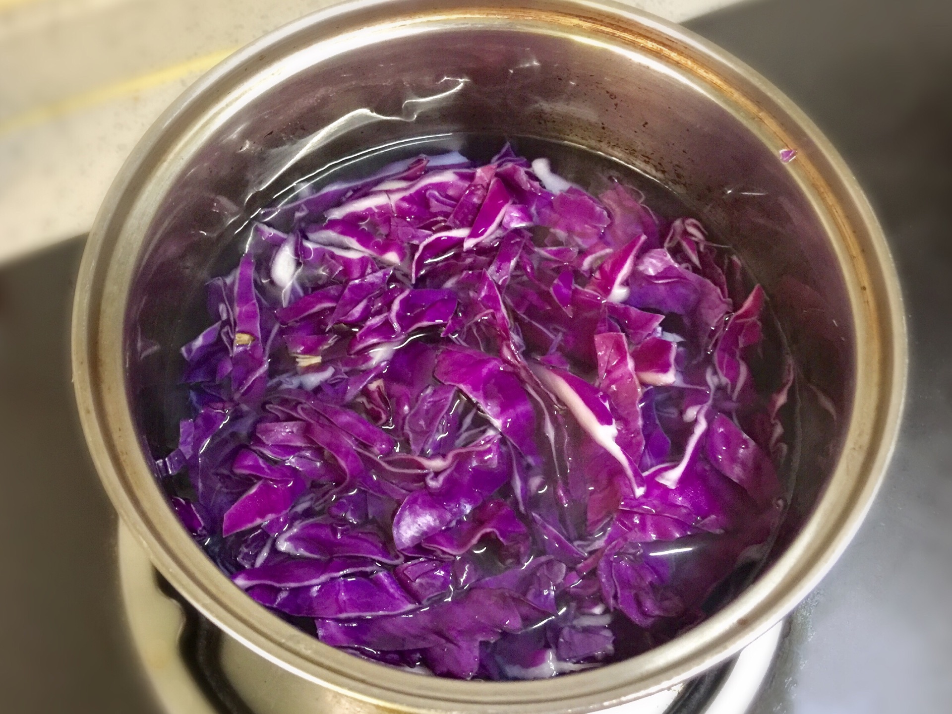 紫甘蓝汁怎么做_紫甘蓝汁的做法_豆果美食