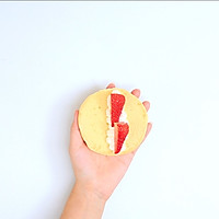 草莓蛋糕卷—迷迭香的做法图解9