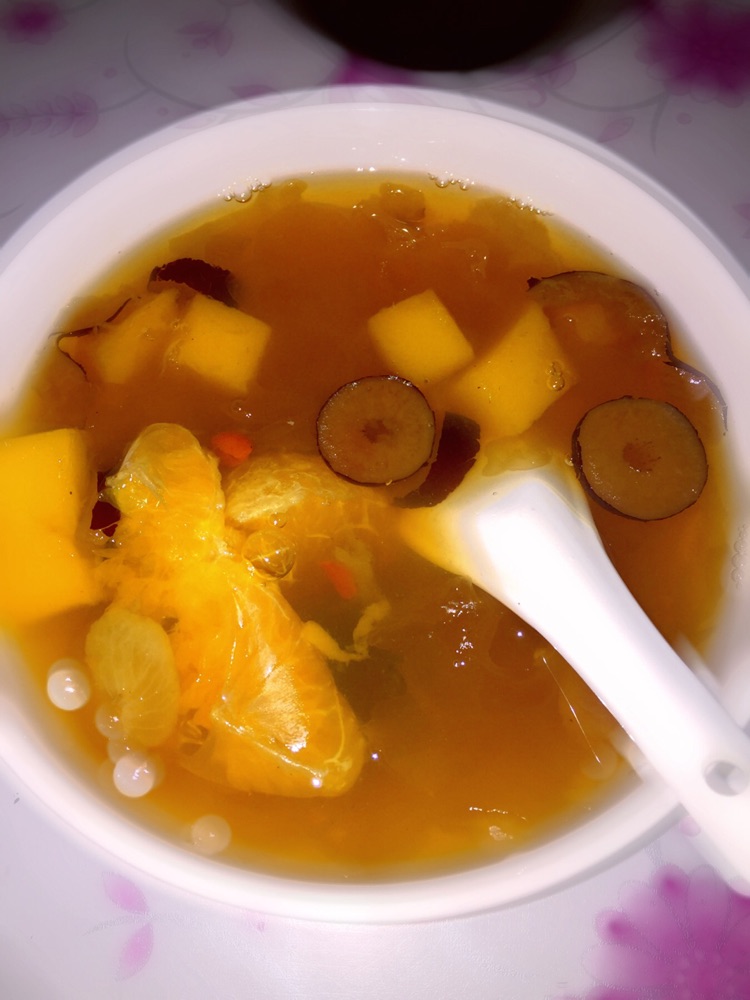 水果银耳羹的做法