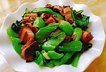 #放假请来我的家乡吃#广东丨水东芥菜炒扣肉的做法