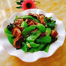 #放假请来我的家乡吃#广东丨水东芥菜炒扣肉