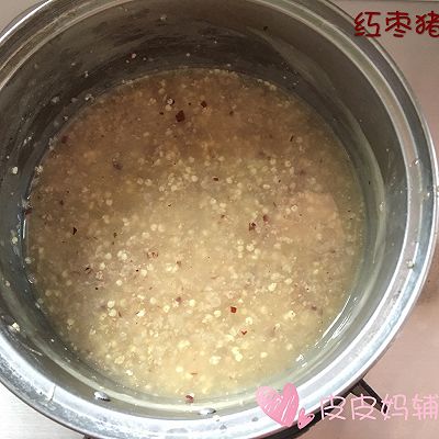 红枣猪肝粥