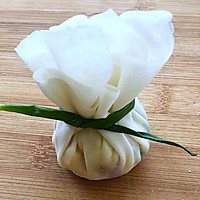 花开富贵之炸春卷花的做法图解5