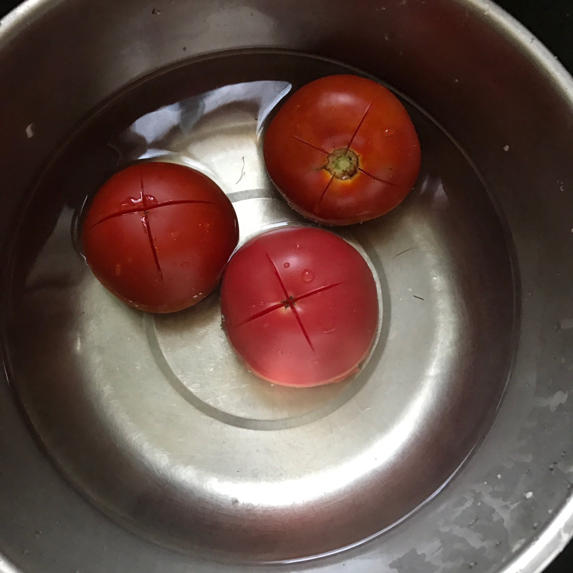 凉拌番茄怎么做_凉拌番茄的做法_琥珀maggie_豆果美食