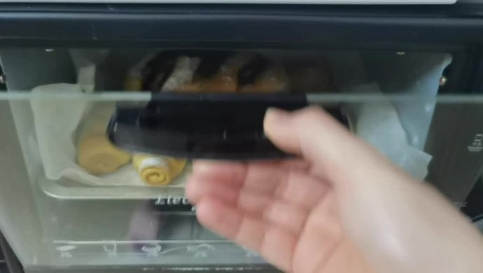 法式|低热量黑糖核桃芝麻包