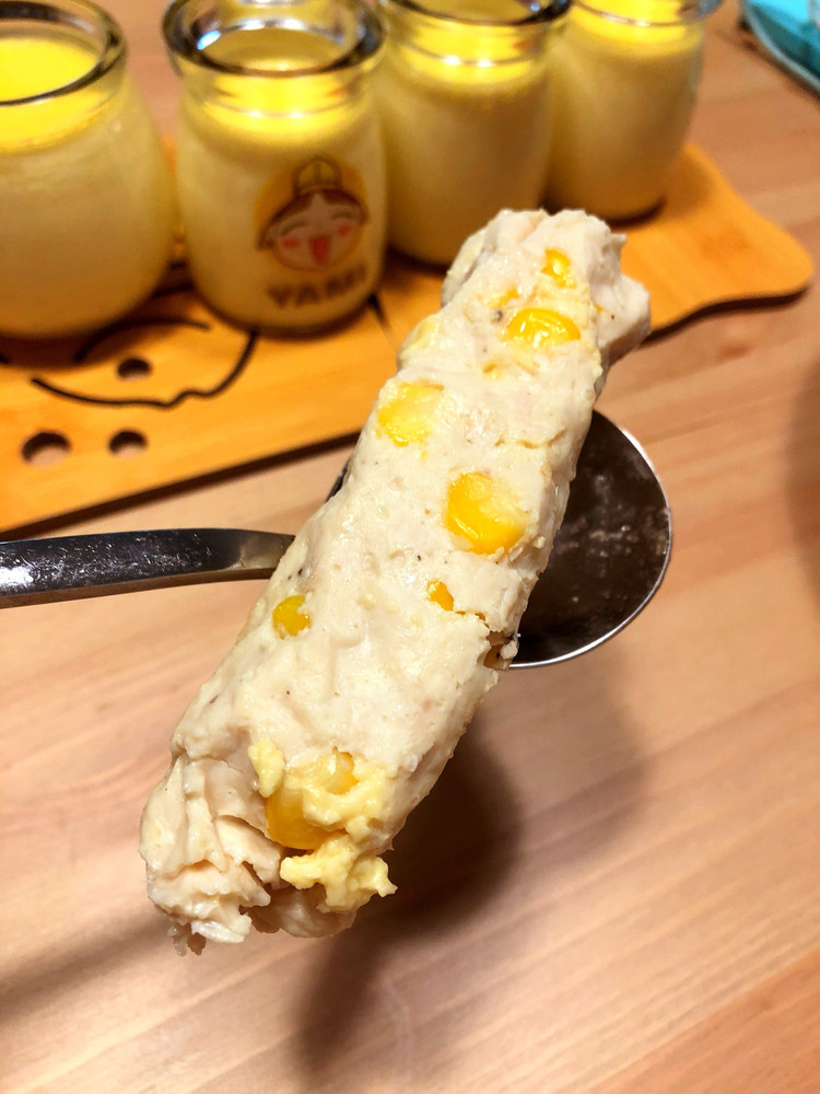 芝士玉米鸡肉肠（卖相不好看，味道出奇地好吃）的做法
