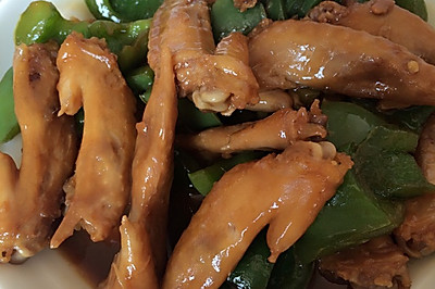 红烧鸡尖