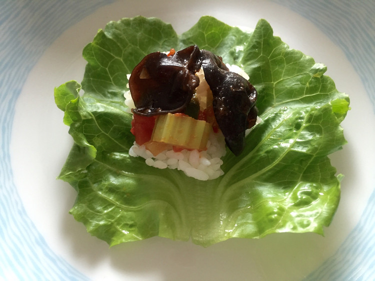 酷暑食节之【主食篇·生菜包饭】的做法