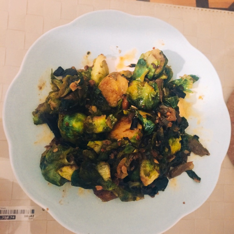 爆炒甘蓝小包菜的做法
