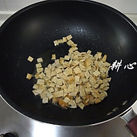 【耘尚哈尼梯田红米试用】红米炒饭的做法图解8