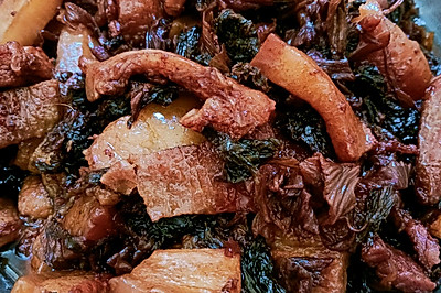 梅干菜焖五花肉