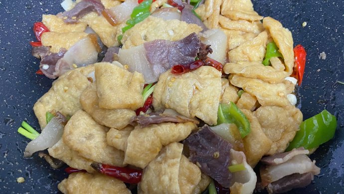 腊肉烧油豆腐