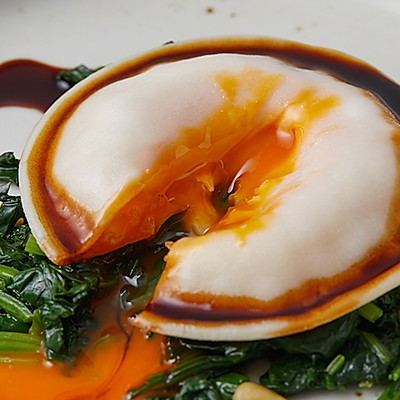 【流心虾滑饺】巧用鸡蛋，做出嫩滑流心的水饺！