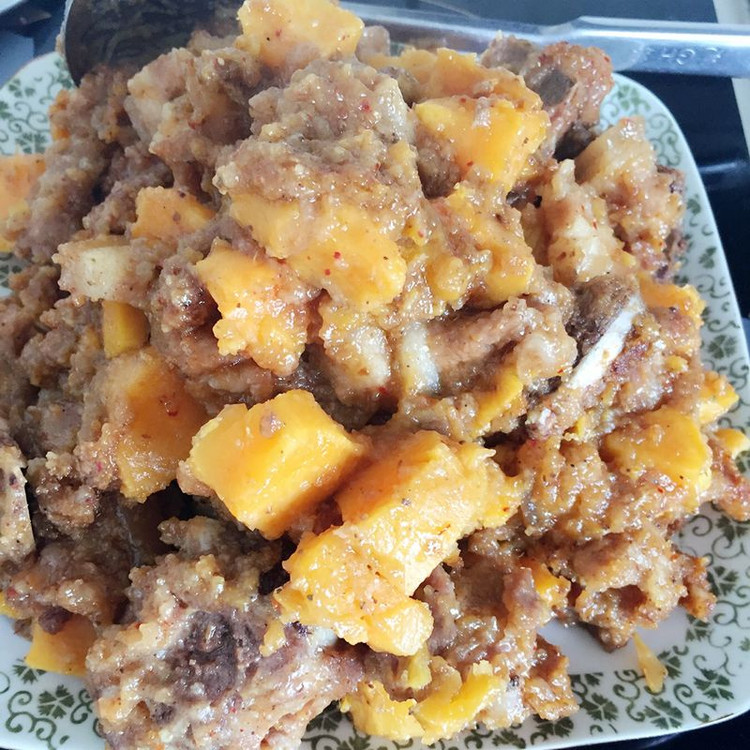 粉蒸排骨粉蒸五花肉的做法