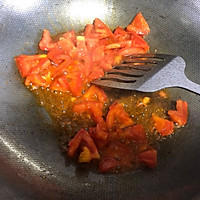 颜值与美味并存，还超级营养下饭—番茄鸡蛋炒白玉菇的做法图解5