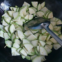 西葫芦炒鸡蛋~超级简单的做法图解7