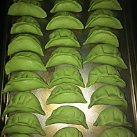 菠菜汁绿色饺子的做法图解11