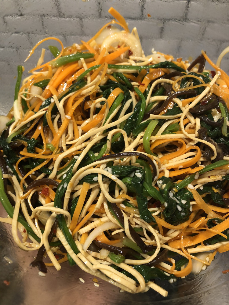 拌菠菜的做法