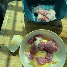 秋季润肺——雪梨猪肉汤