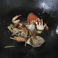 螃蟹瘦肉粥的做法图解8