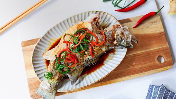 清蒸鲈鱼